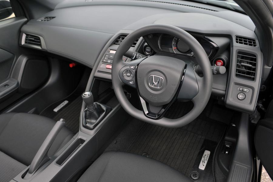  Honda S660 2015 года  (фото 17 из 120)